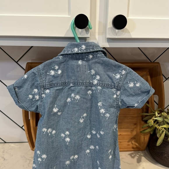 Oshkosh B’gosh Palm Print Button Front Romper summer vacation lightweight - Picture 5 of 6